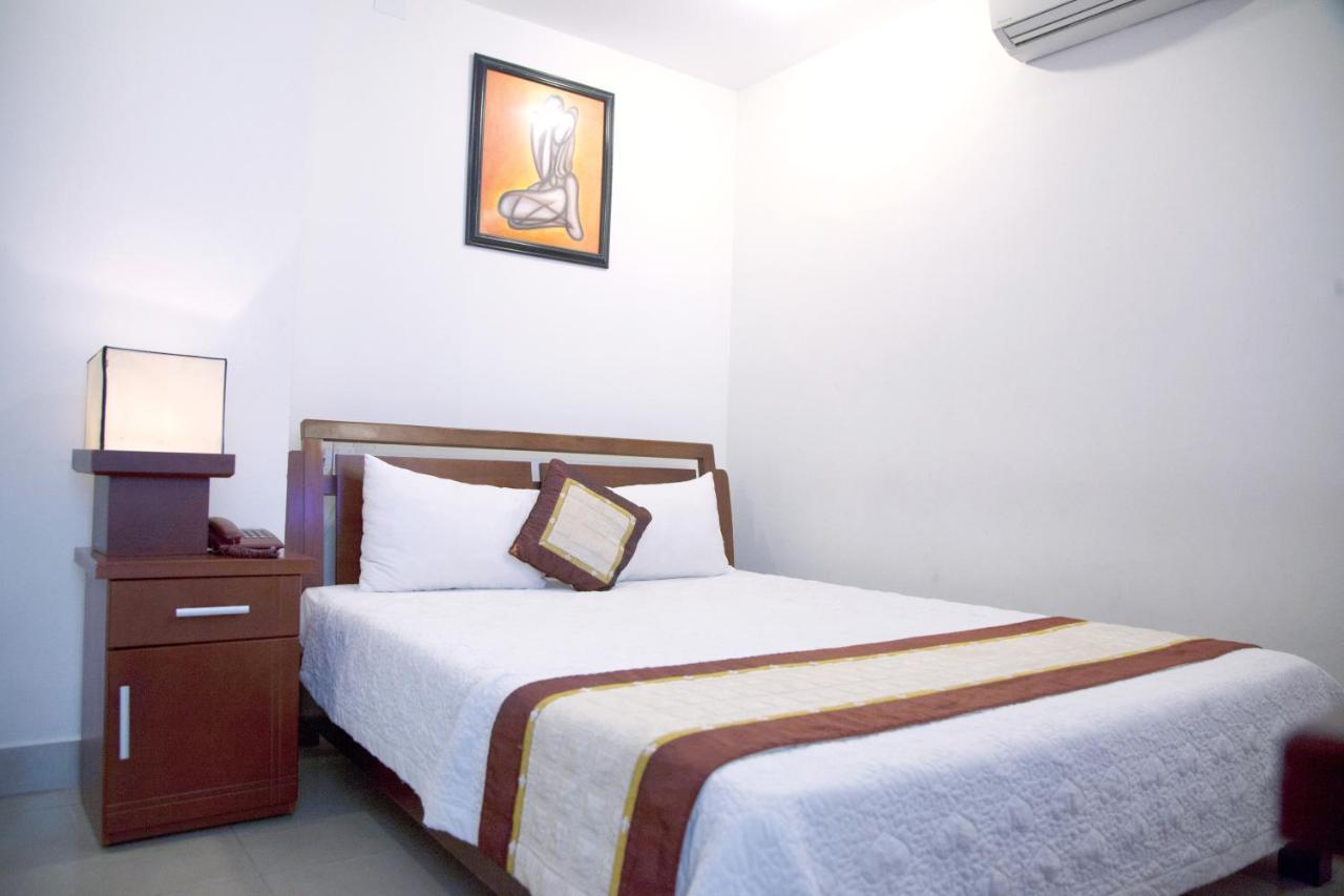 Hoang Thuy Sinh Hotel Da Nang Exterior photo